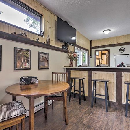 Private Guest House With Deck And Spectacular Views! Uncasville Extérieur photo
